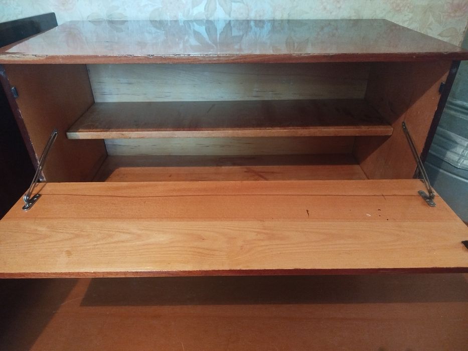 Продам тумбу б/у