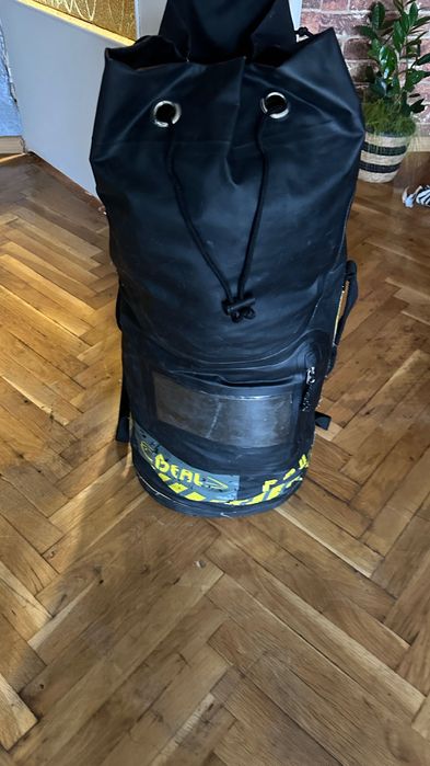 екипировка за катерене , Височинна защита ,. Дог ок варяне