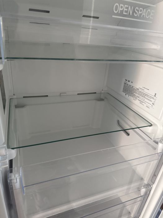 Продам морозильник