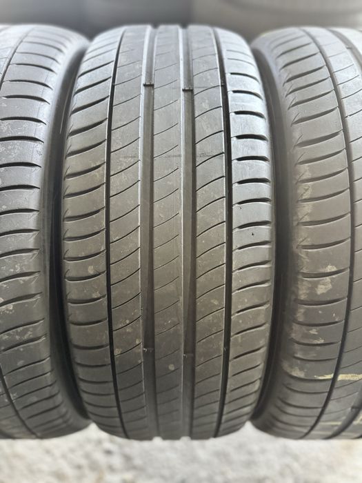 225/50/18 Vara , Set MICHELIN