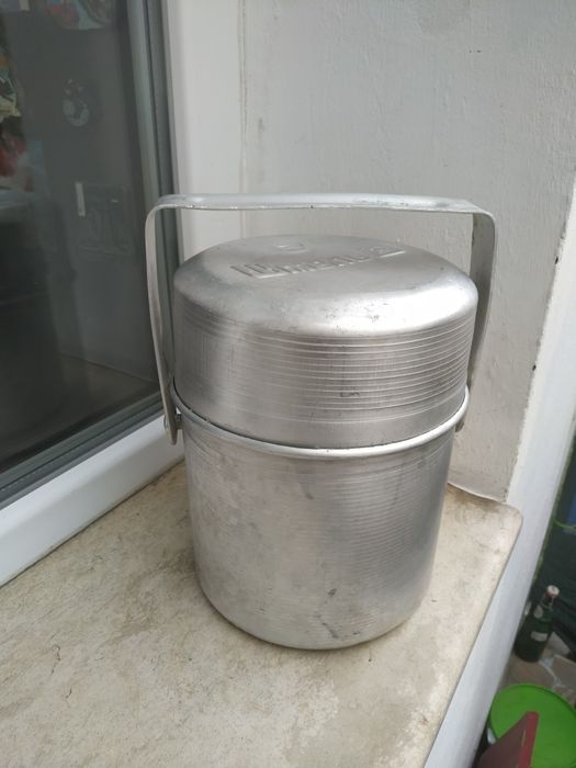 Руски примус шмель