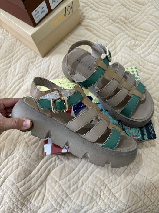 Обувь женская