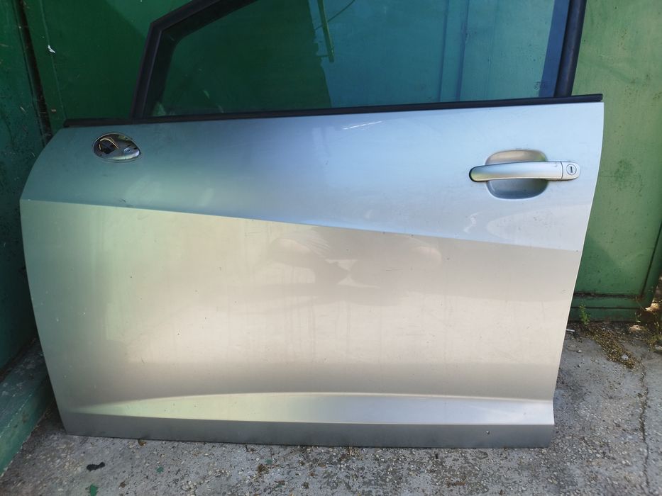 Ușa , uși Seat Ibiza stanga ,dreapta  fata spate 2009.. .2015