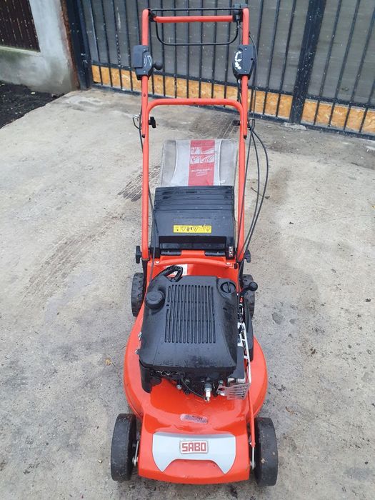 Masina de tuns iarba gazon Sabo