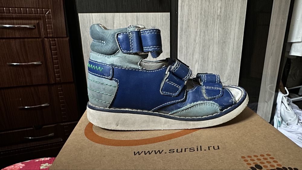 Ортопедически обувь