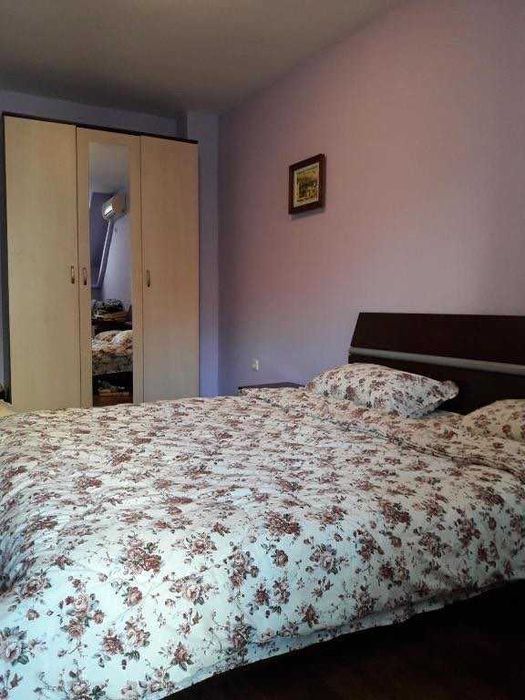 Дава се под наем Тристаен апартамент в Бургас, Лазур - 97 кв.м за 600 € - Снимка #1