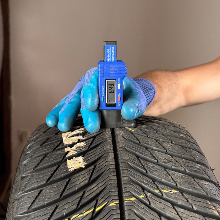 Комплект 4броя Michelin 225/45 R18 DOT4119| Джанти А1774018900 8Jx18H2-N ET48,5| Гуми и джанти