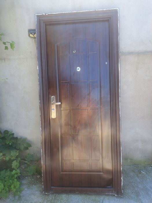 Usa metalica folosita  350lei
