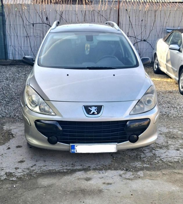 Dezmembrez Peugeot 307 break 1.6hdi