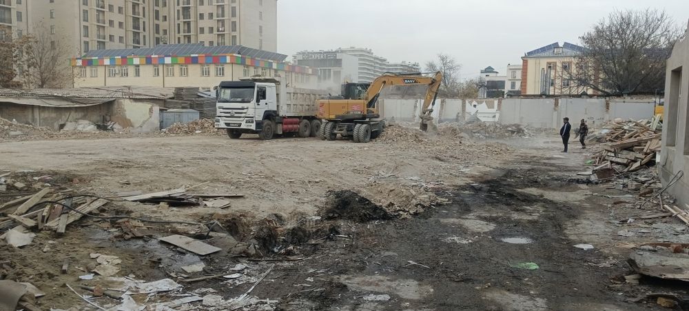 Uy  buzish, snos, demontaj,