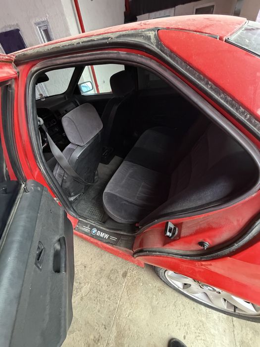 BMW E36,  318i кузов