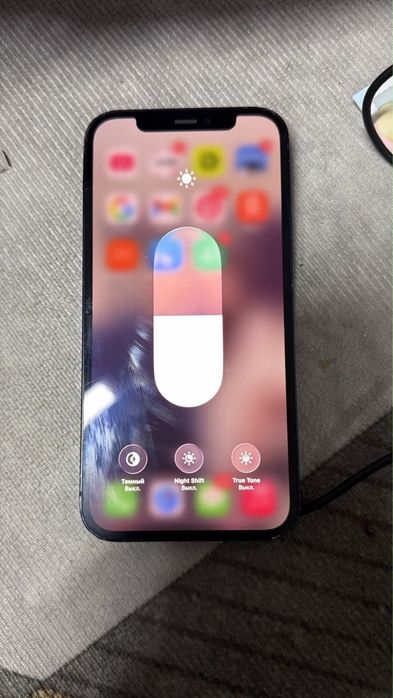 Продам айфон 12 iphone 12