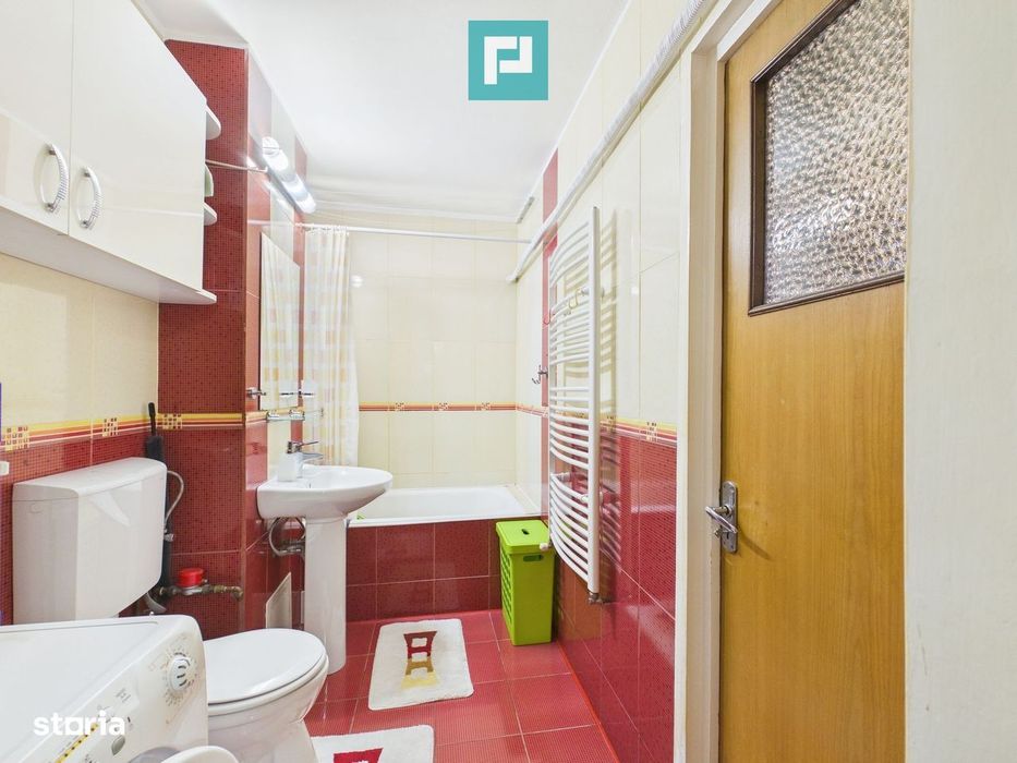 Apartament  5 camere la cheie în Vlaicu