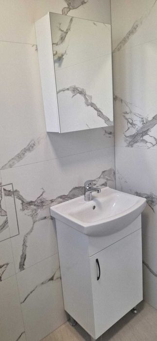 Продава се Тристаен апартамент в Разград, Център - 90 кв.м за 1615 €/кв.м - Снимка #14