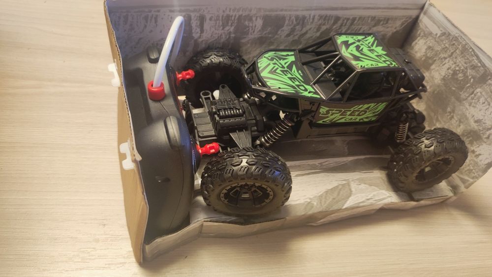 Машинка Монстр Трак Скалолаз