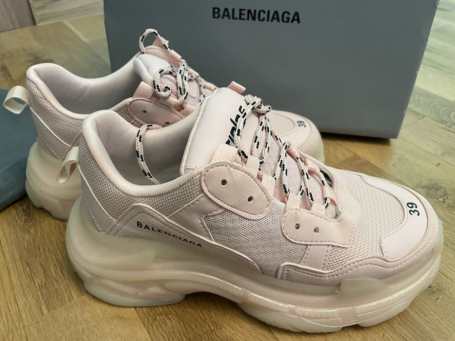 Balenciaga Triple S маратонки