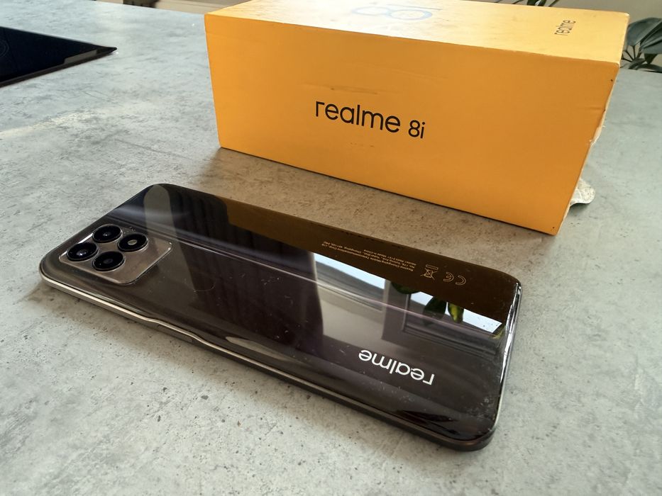 Realme 8i 4gb RAM 64gb