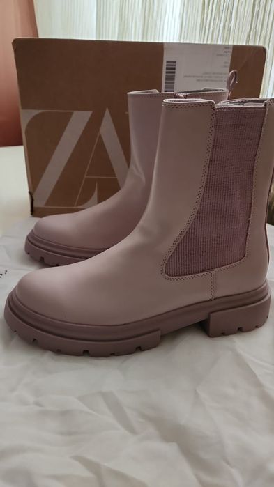 Сапоги весенние Zara. Новые