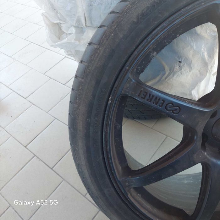 Джанти с гуми  245/40ZR20/99Y