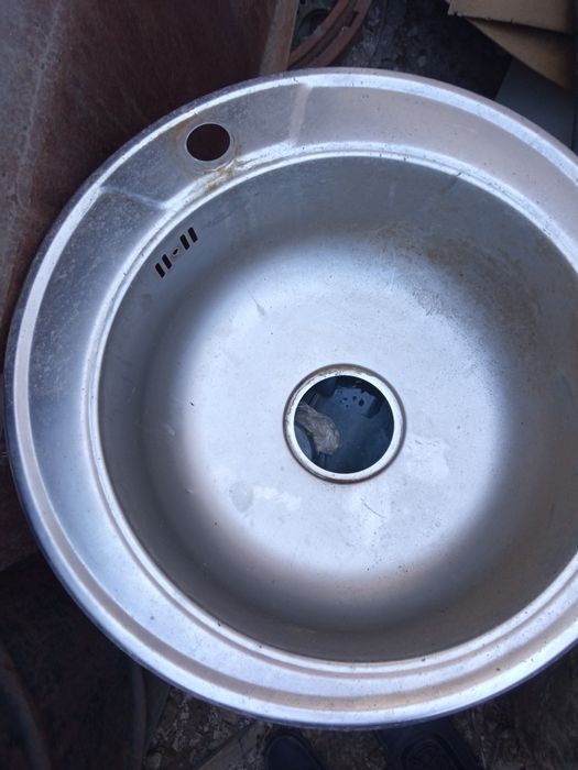 Продам мойки на кухню