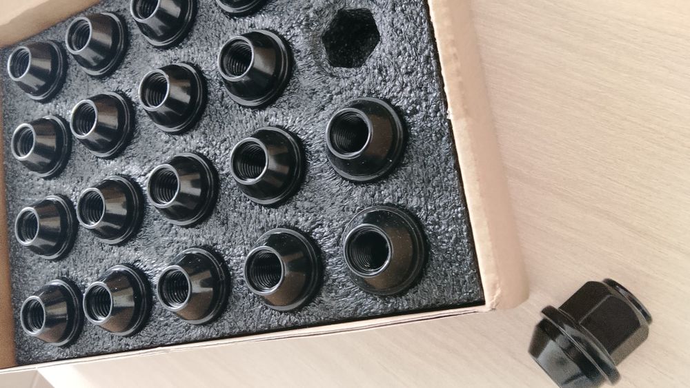 Гайки 12х1.5, ключ 19, Форд, Тойота, Хонда, Митсубиши, Лексус