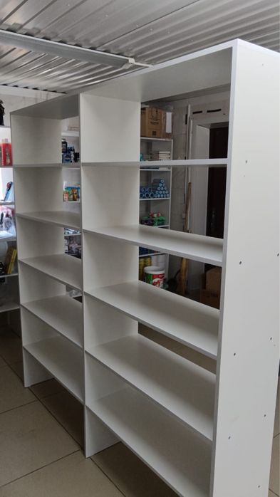 Продам стеллаж для офиса