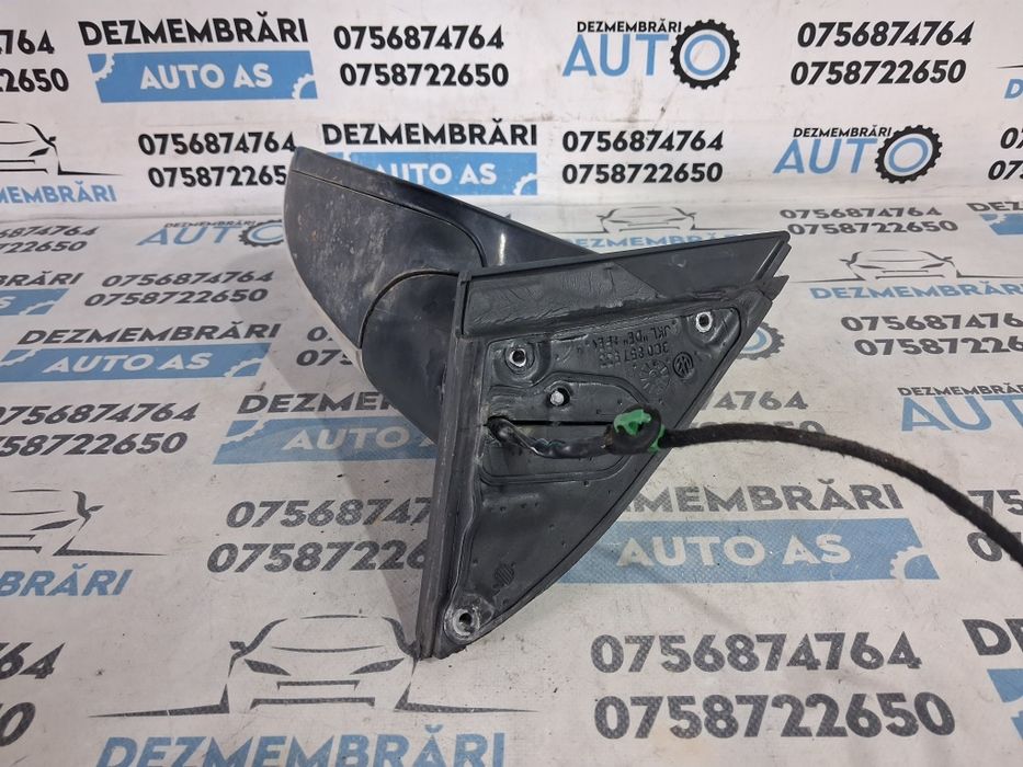 Oglinda stanga vw Passat b6 2007