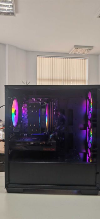 Добро Геймърско PC Ryzen 5 5600G/16Gb DDR5/512GB SSD+500Gb HDD/RX 6600/Гаранци