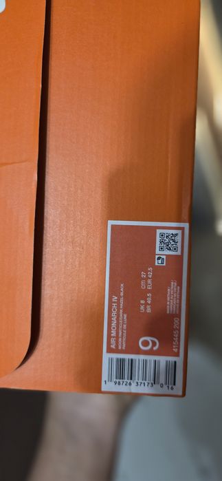 Кроссовки Nike Air Monarch 4