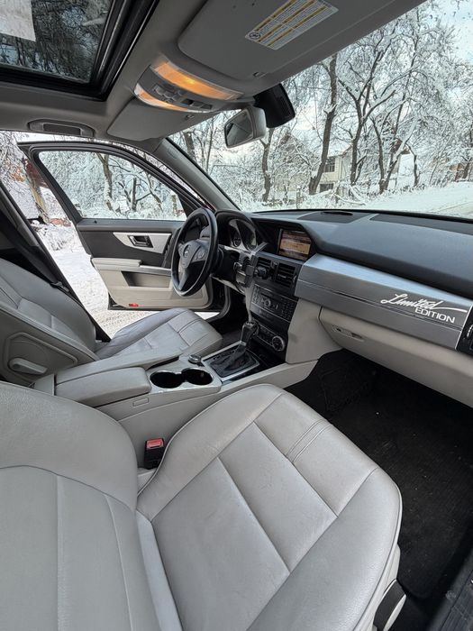 Vand Mercedes-Benz GLK 220 4MATIC AMG Panoramic