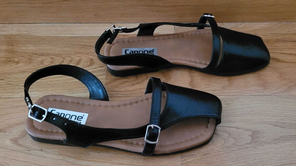 Нови дамски сандали Capone, черни, р-р 36