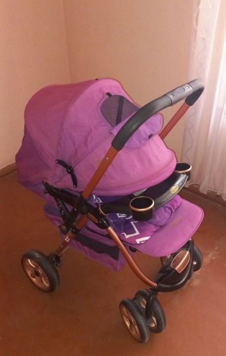 Детская коляска в хорошем состоянии