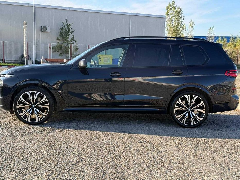BMW X7 2024 — imagine 5