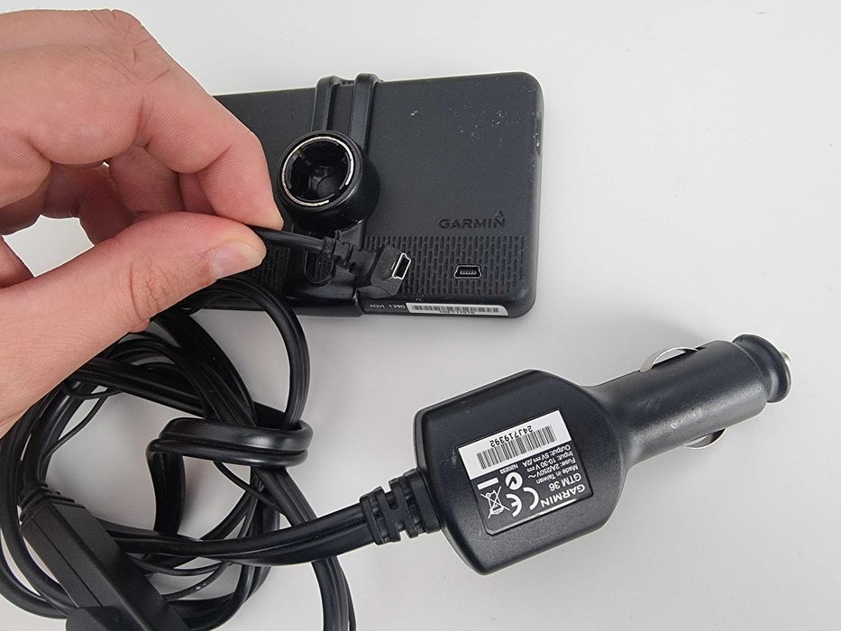 gps garmin cu parola