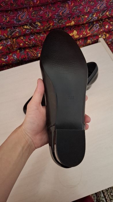 Balshemerka tufli sotaman yangi