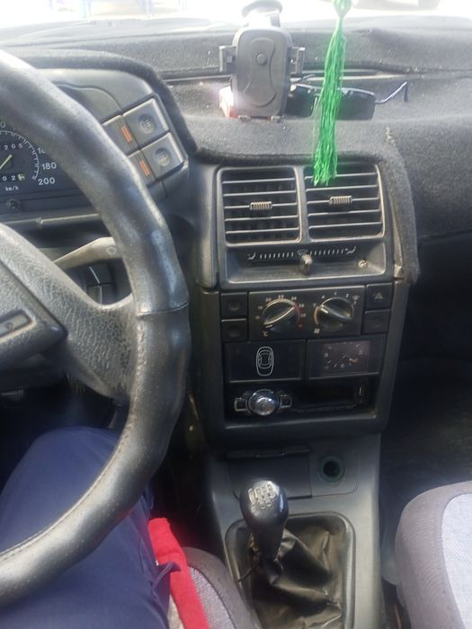 Продам машину Ваз 2110