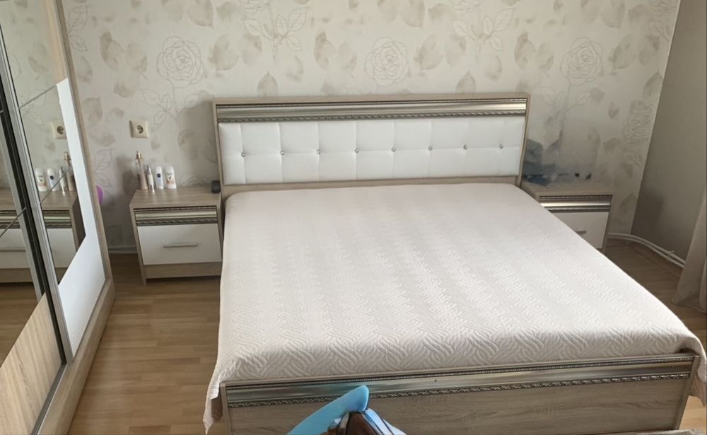 Спален к-т за матрак 160х200 дъб сонома/ бял мат +  гардероб
