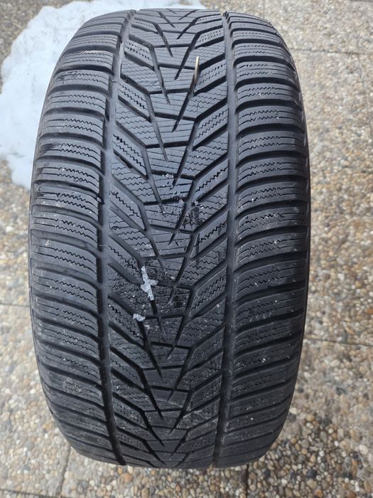 HANKOOK winter i*cept evo3. 265/40 R20 M+S