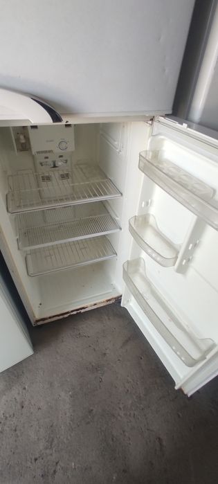 Холодильник с доставкой