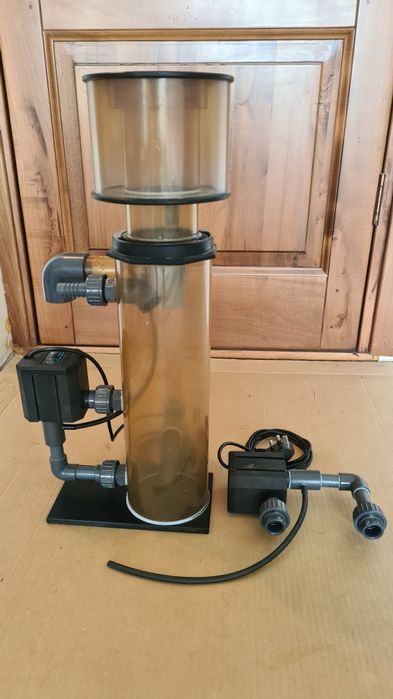 Spumător de proteine pentru acvarii