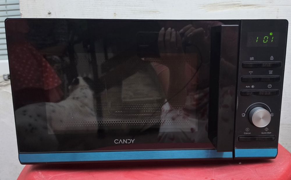 Микровълнова Candu 20L