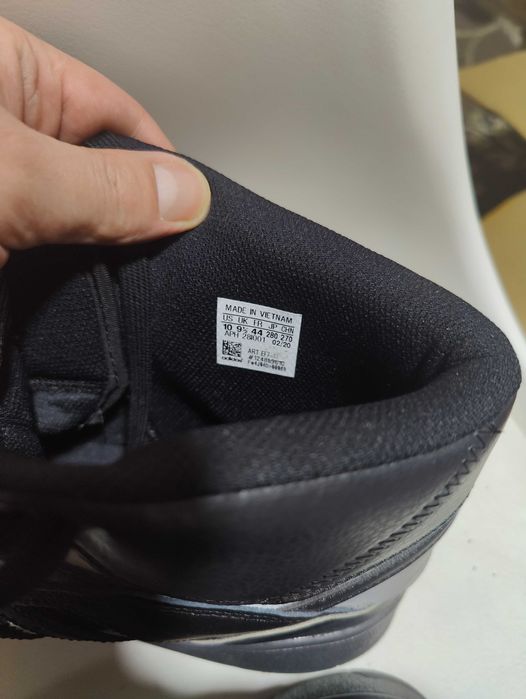 Adidași Adidas nr 44