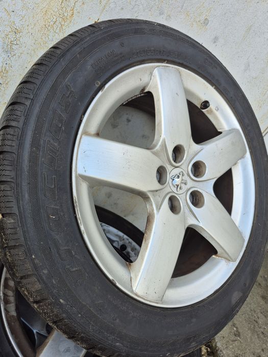 Vand 4 Anvelope TROCMAX,215/55/17,98V ,XL,Dot 27124