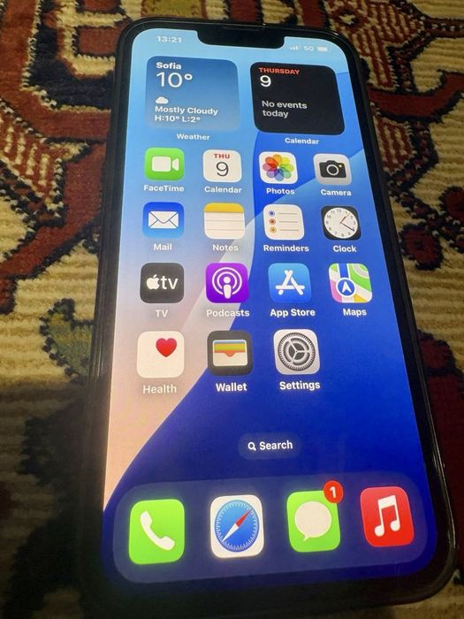 iPhone 13 128 GB Идеално Състояние