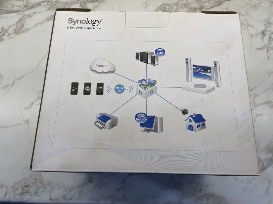 Synology DS212j NAS с диском Seagate 2 TB в комплекте