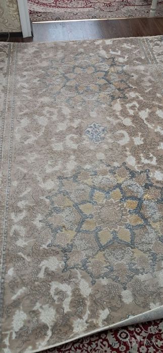 Продаётся ковры 4 штука новая