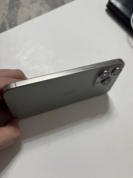 Iphone 15 pro max 512gb серебристый