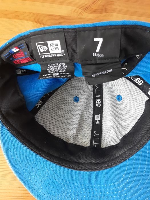 Готина бейзболна шапка с козирка