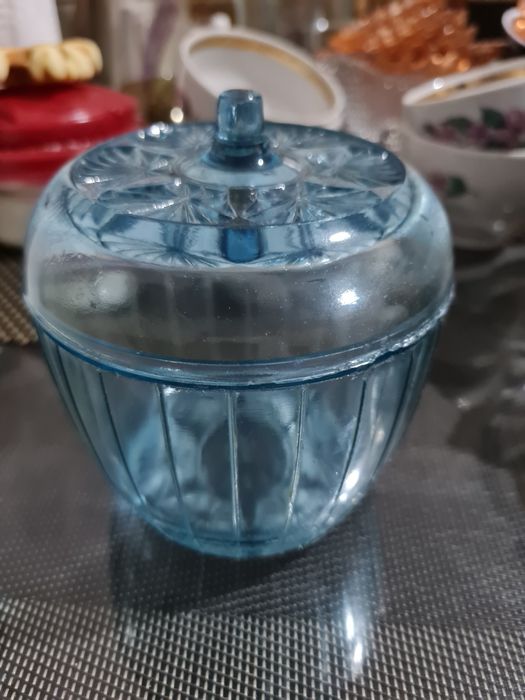 Изделия из стекла