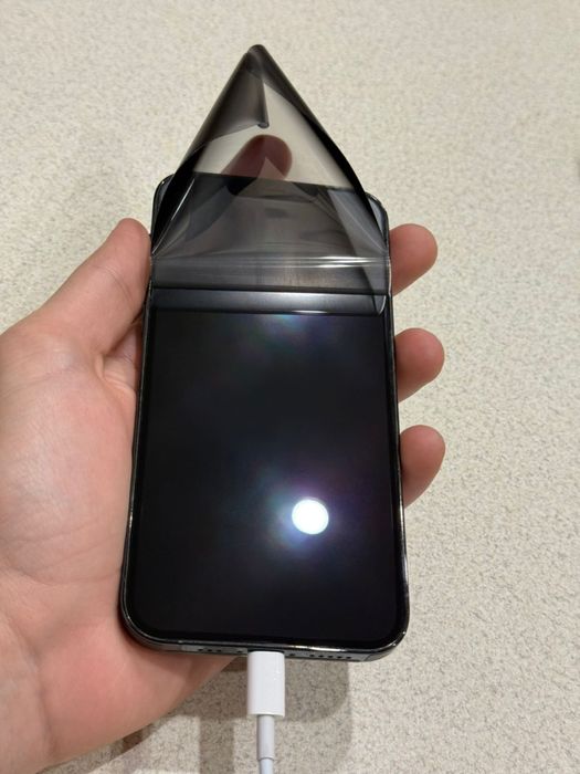 Продам Iphone 12 pro